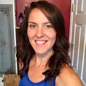 Meet your Posher, Carrie